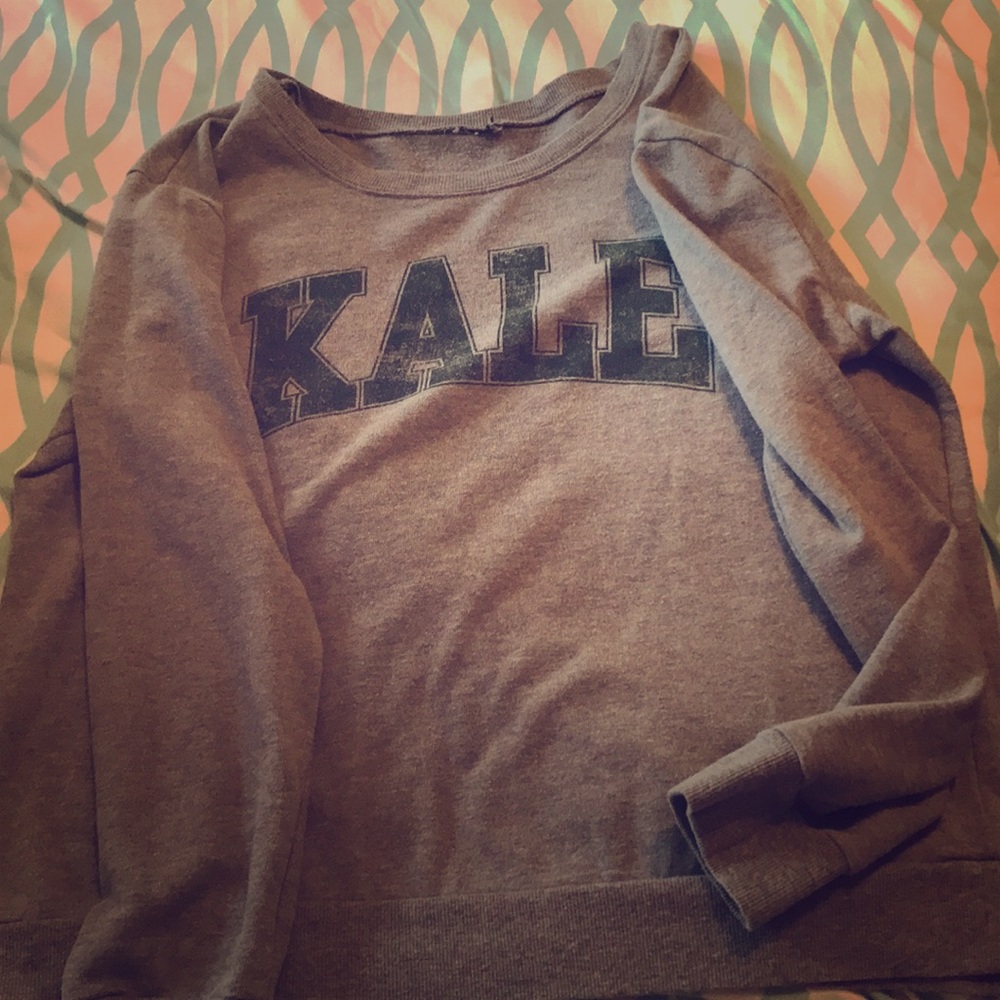 A sweater of KALE